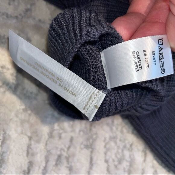 ANN Taylor Loft Bar Bell Sleeve Sweater Nwt - Picture 9 of 11